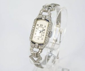 Wonderful Platinum Art Deco jewelry watch with genuine Diamonds and Sapphires