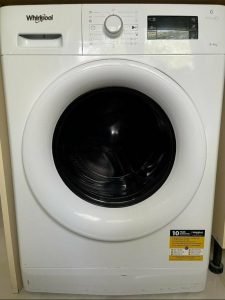 Whirlpool FWDG8614W washing machine with dryer