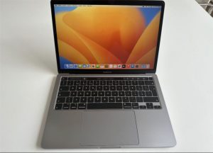 MacBook Pro 13