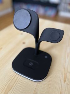 Charging station for iPhone, Appe Watch and AirPods