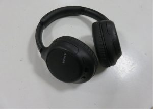 Bluetooth sluchátka Sony WH-CH710N