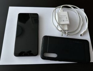 Huawei P20 Pro ,128 GB , Dual sim , Karc és sérülés mentes