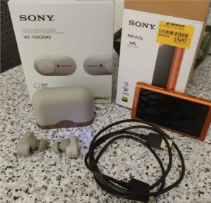 HI-res přehrávač Sony +bezdrátové Sony WM1000xm3