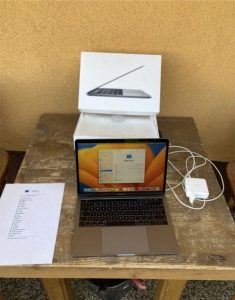 MacBook Pro 13