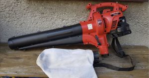 TROY BILT TB3100S leaf blower, shredder