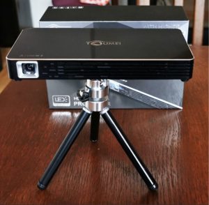 Projektor - smart multimedia miniprojector TOMEI