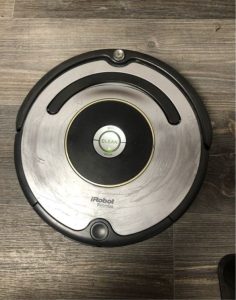 Robotic vacuum cleaner