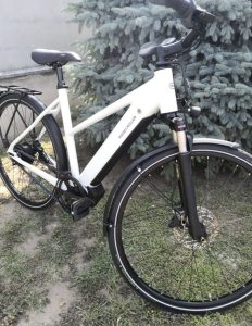 Action! 2 year old, M Riese Müller ebike, pedelec for sale! CX engine