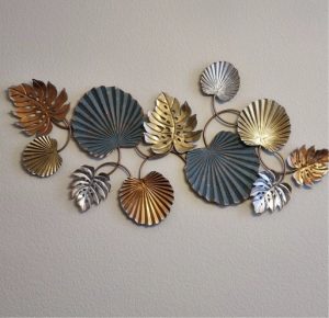 Special feature - Mauro Ferretti wall decoration