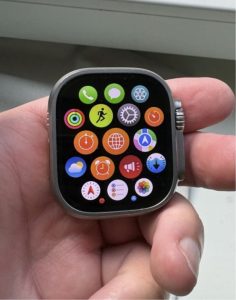 Apple Watch Ultra GPS, 49mm, s trailovým tahem-M/L