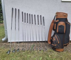 Complete golf set for beginners (12 golf clubs + 1 golf bag)