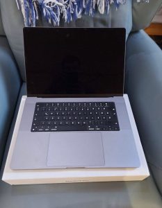 Apple Macbook Pro M1 Pro 16 Inch 16GB/1TB