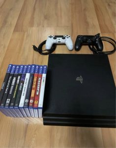 PS 4 pro 1TB, vč. Přislušenstvi