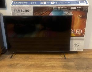 Samsung 4K Qled TV 125 cm with warranty