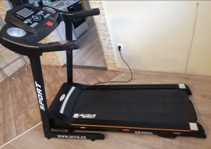 I am selling a treadmill.