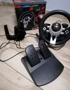 Spirit of gamer brand new barely used steering wheel