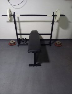 Bench press, bench with weights