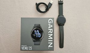 Garmin venu 2s, GPS a NFC.