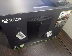 Xbox Series X 1Tb - 1.5 years with warranty / console included/