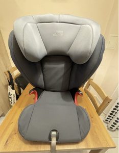 Britax Römer Isofix car seat for sale!