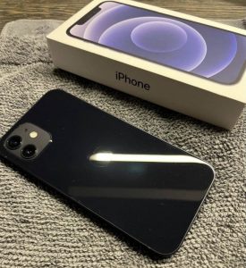 Iphone 12 128GB. Fekete, Újszerű!