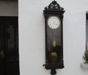 Ertedeti Biedermeier wall clock