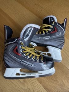 Bauer Vapor X30 junior skates for sale, size 38.5