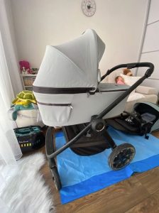 I am selling a stroller in very good condition