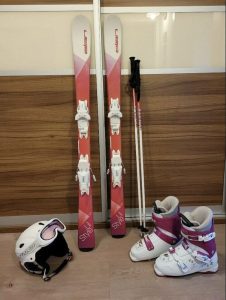 Girls' junior ski set