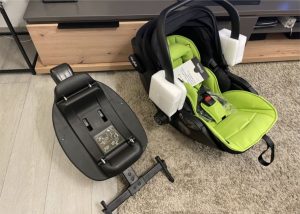 Autosedačka Kiddy Evoluna + isofix základna