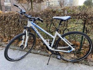 Women's cross-bike Ghost 1800 for sale