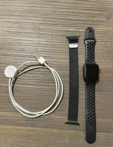 Iwatch 4, 40 mm, with Nike sports strap