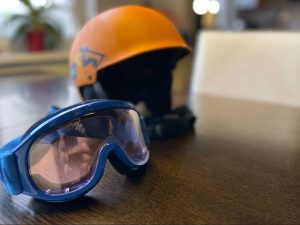 QuickSilver ski helmet + Carrera goggles