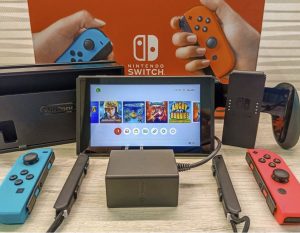 Kiváló Nintendo Switch + 30 játék + tartozékok!