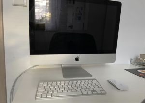 Apple iMac 21.5