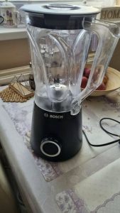 Bosch table mixer black.