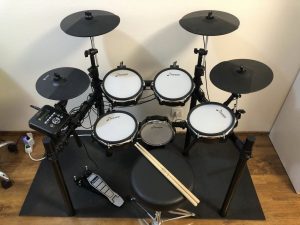 Donner DED electronic drums with accessories