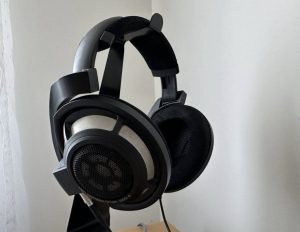 Sennheiser HD800S headphones