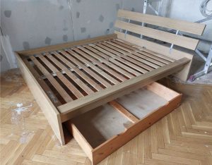 160x200 cm double bed with slats and bed linen holder