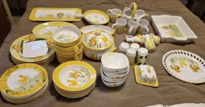 Easter tableware, Pataki ceramics