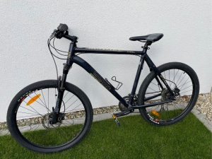 I am selling a mountain bike