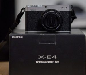 Fujifilm X-E4 fényképezőgép+alapobjektív