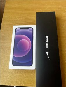 Predám Iphone 12,purple 128GB a Apple watch SE 44