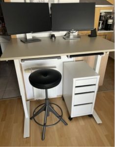 Table+chair+drawer element