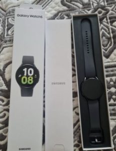 Samsung galaxy Watch5 44mm, esim, okosóra, új állapot