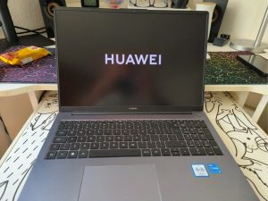 Huawei Matebook D16