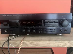 Yamaha receiver plus speakers