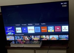 Philips Smart LED Television, 108 cm