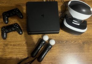 Playstation 4 slim with VR