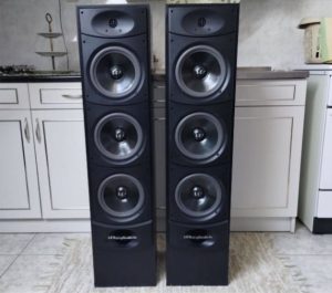 Wharfedale Valdus 500 speaker pair